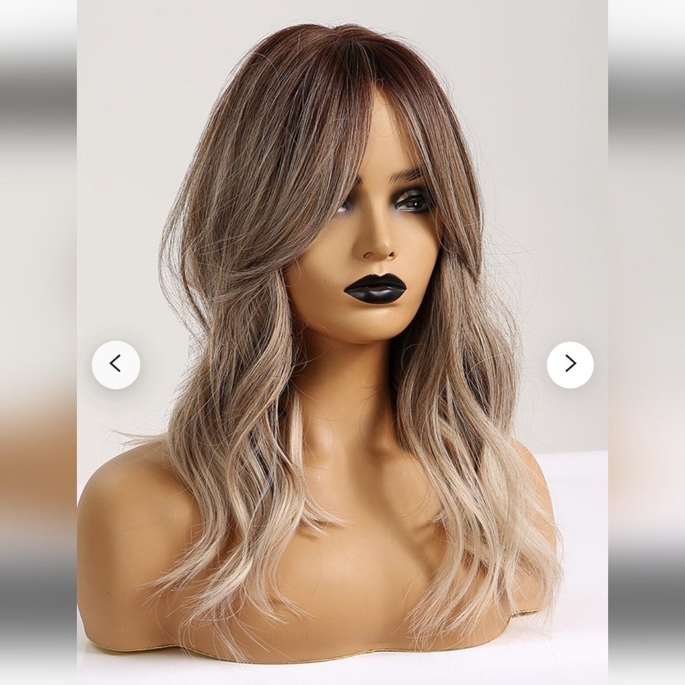 Ombre blonde wig